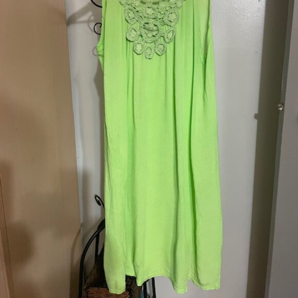 Jeune Jeunesse Chartreuse Green Summer Dress or Cover Up - Size S - Picture 2 of 4